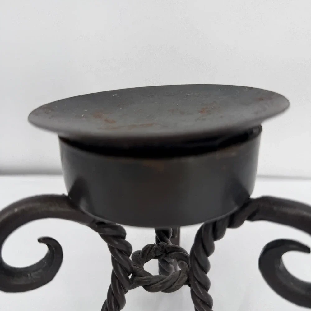 Source Unknown cast iron